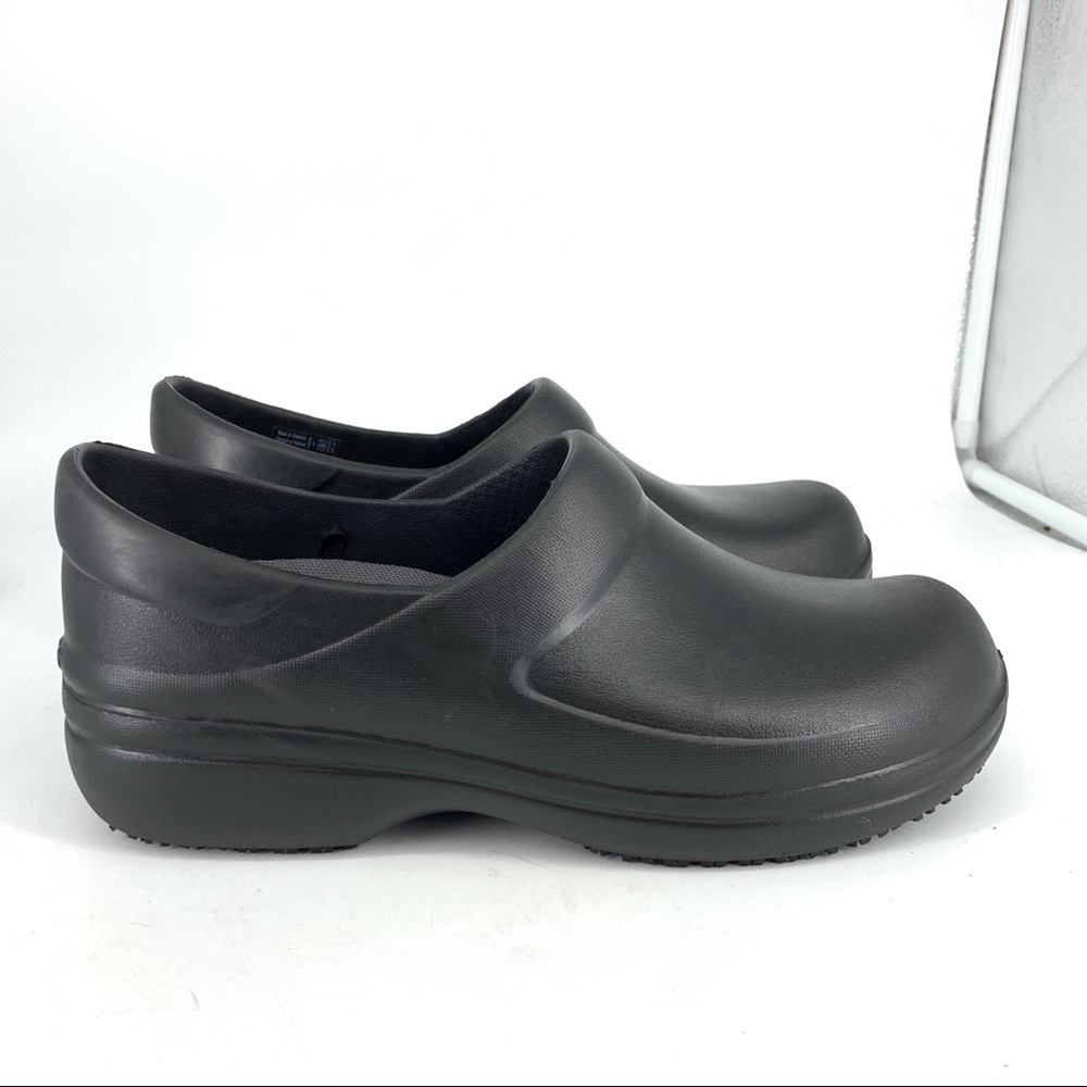 Crocs Women 9 Clogs Slip On Shoes Black Rubber Neria Pro II Comfort